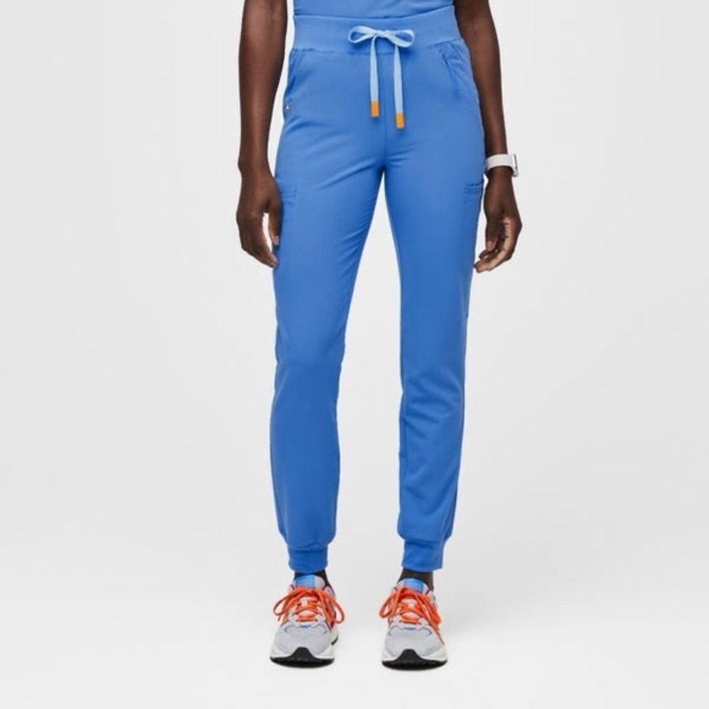 Limited edition Figs in Capri Blue